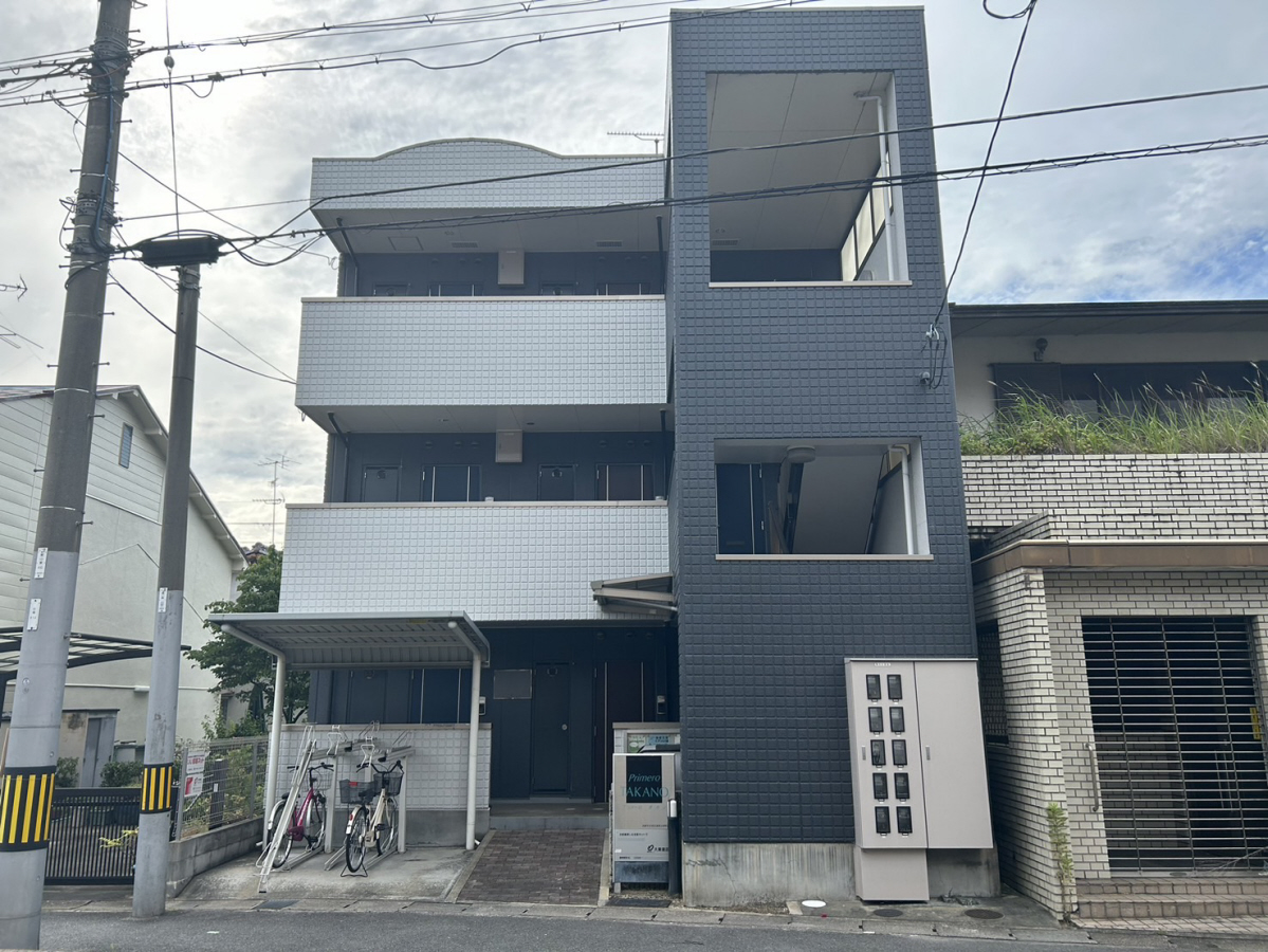 Primero TAKANO