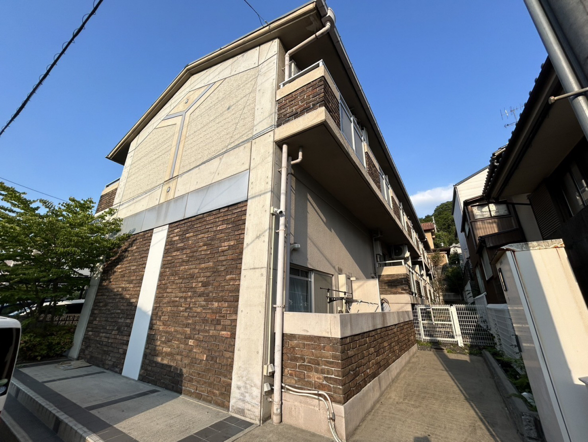 ファミリエ北白川